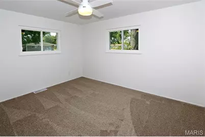 1395 Ensenada Drive, Florissant, MO 63031 - Photo 19