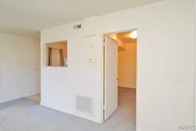 304 W Pitman Street, O'Fallon, MO 63366 - Photo 9