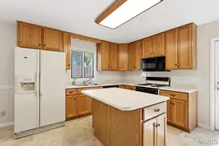 1520 Polaris Dr, Ellisville, MO 63011 - Photo 7
