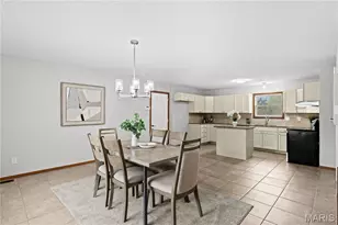 12237 Glenpark Dr, Maryland Heights, MO 63043 - Photo 5