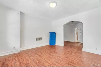 4655 Farlin Avenue, Saint Louis, MO 63115 - Photo 27