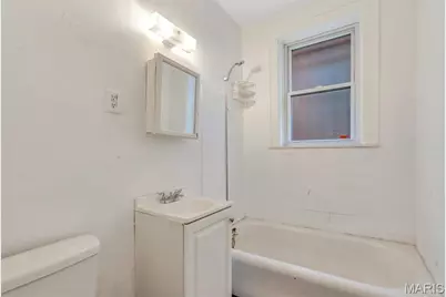 4655 Farlin Avenue, Saint Louis, MO 63115 - Photo 13