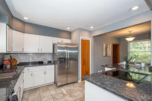 5118 Kingwood Dr, Saint Louis, MO 63123 - Photo 17
