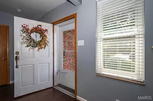5118 Kingwood Dr, Saint Louis, MO 63123 - Photo 7