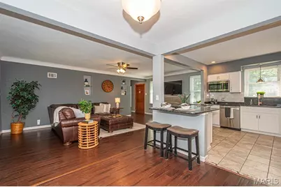 5118 Kingwood Drive, Saint Louis, MO 63123 - Photo 13