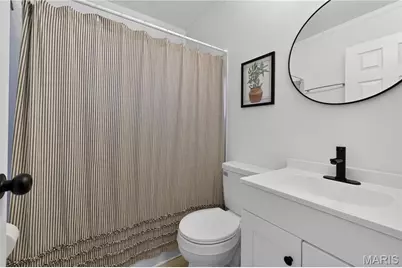 5017 Tulip Tree Lane, Hazelwood, MO 63042 - Photo 5