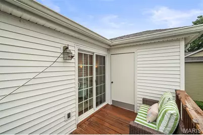 9172 Eager Road, Brentwood, MO 63144 - Photo 27