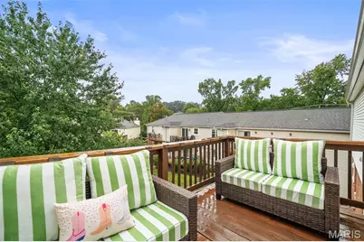 9172 Eager Road, Brentwood, MO 63144 - Photo 25