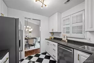 9172 Eager Rd, Brentwood, MO 63144 - Photo 15