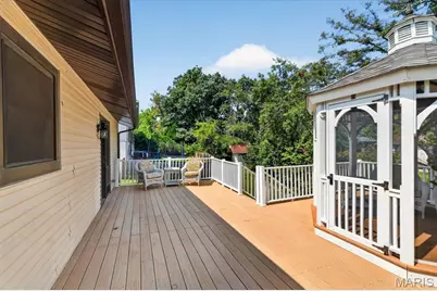 3943 Camelot Estates Court, Saint Louis, MO 63129 - Photo 51
