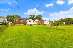 7351 S Yorkshire Dr, Affton, MO 63123 - Photo 51