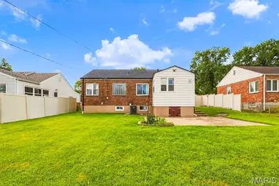 7351 S Yorkshire Drive, Affton, MO 63123 - Photo 53