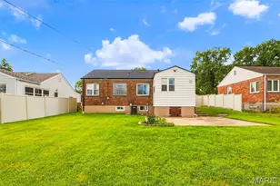 7351 S Yorkshire Dr, Affton, MO 63123 - Photo 53