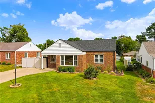 7351 S Yorkshire Dr, Affton, MO 63123 - Photo 3