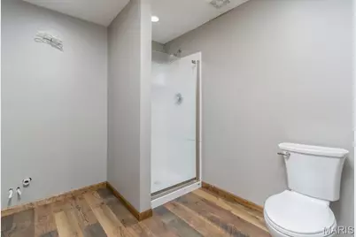 24111 Evanston Road, Lebanon, MO 65536 - Photo 33