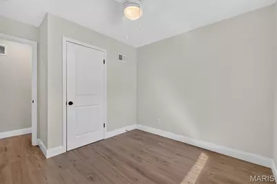 324 E Clinton Place, Kirkwood, MO 63122 - Photo 25