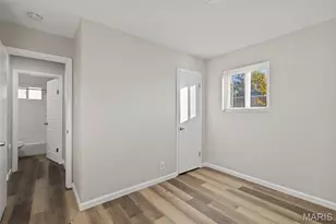 9216 Central Dr, Saint Louis, MO 63114 - Photo 15