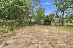 323 Crawford Rd, Unincorporated, MO 63137 - Photo 35