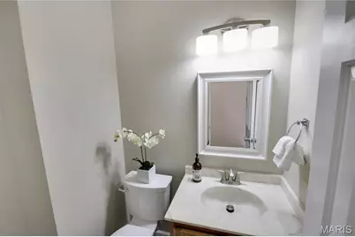 1392 Justerini Drive, Ballwin, MO 63011 - Photo 17