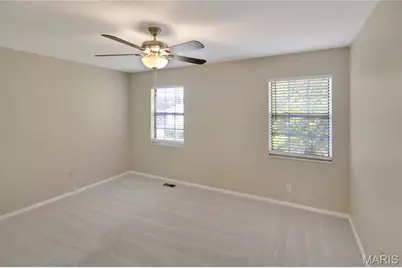 1392 Justerini Drive, Ballwin, MO 63011 - Photo 27