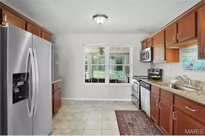 5909 Childress Avenue, Saint Louis, MO 63109 - Photo 15