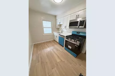 9421 Kathlyn Drive, Woodson Terrace, MO 63134 - Photo 9