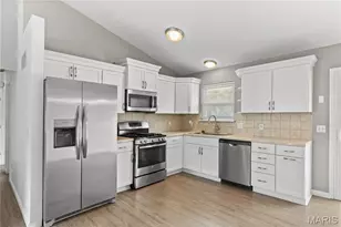 991 Sunset Farms Ct, Saint Charles, MO 63304 - Photo 7