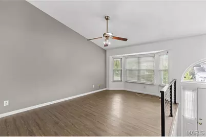 991 Sunset Farms Court, Saint Charles, MO 63304 - Photo 3