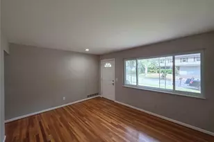 4271 Martyridge Dr, Saint Louis, MO 63129 - Photo 5