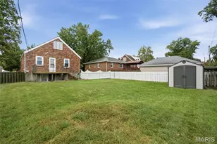10017 N Marlene Dr, Saint Louis, MO 63123 - Photo 17