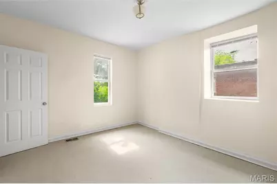 3650 Salena Street, Saint Louis, MO 63118 - Photo 17