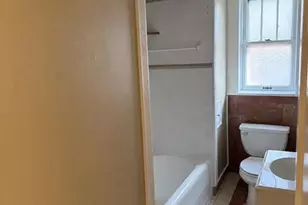 2001 Prather Ave, Saint Louis, MO 63139 - Photo 9