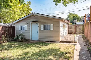 8120 Pennsylvania Ave, Saint Louis, MO 63111 - Photo 7