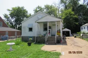 210 Habecking Dr, Saint Louis, MO 63137 - Photo 1