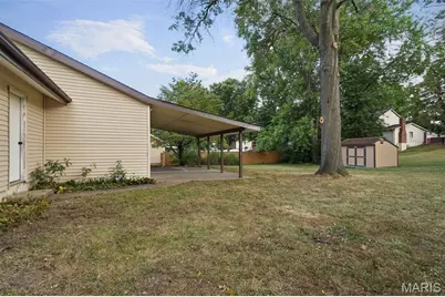 12929 Covington Gardens Drive, Saint Louis, MO 63138 - Photo 35