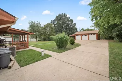 126 Cherry Hill Drive, Fenton, MO 63026 - Photo 25