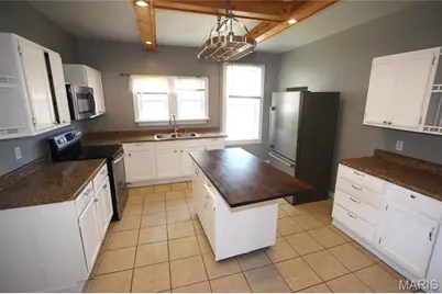 323 N Division Street, Bonne Terre, MO 63628 - Photo 9