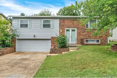 331 Sorrento Drive, Ballwin, MO 63021 - Photo 1