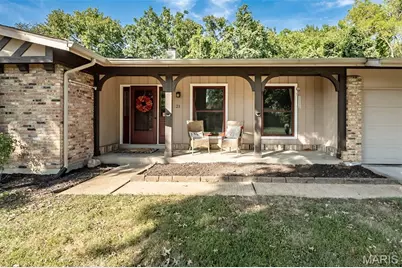 21 San Carlos Drive, Saint Charles, MO 63303 - Photo 3