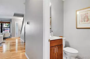 947 Quail Meadows Ct, Chesterfield, MO 63017 - Photo 15