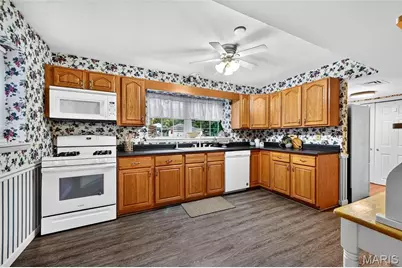 960 Washington Street, Florissant, MO 63031 - Photo 11