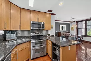 4540 Lindell Blvd, Saint Louis, MO 63108 - Photo 15