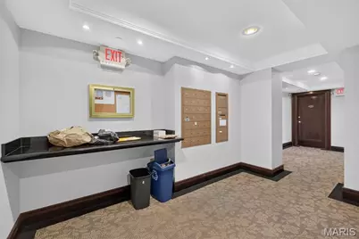 4540 Lindell Boulevard #301, Saint Louis, MO 63108 - Photo 33