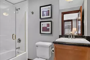4540 Lindell Blvd, Saint Louis, MO 63108 - Photo 25