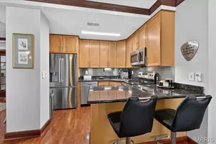 4540 Lindell Blvd, Saint Louis, MO 63108 - Photo 13