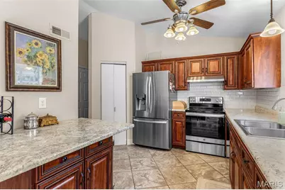 3750 Lemay Woods Drive, Saint Louis, MO 63129 - Photo 17