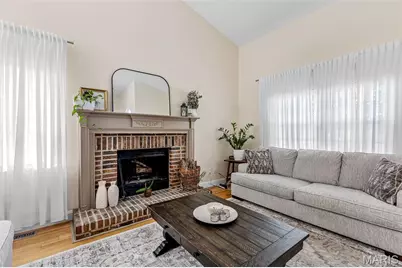3750 Lemay Woods Drive, Saint Louis, MO 63129 - Photo 9