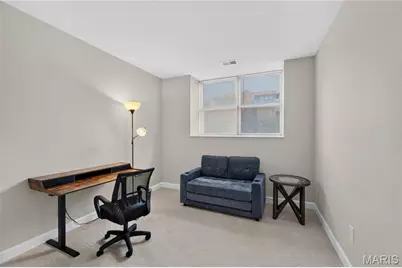 5630 Pershing Avenue #16, Saint Louis, MO 63112 - Photo 7