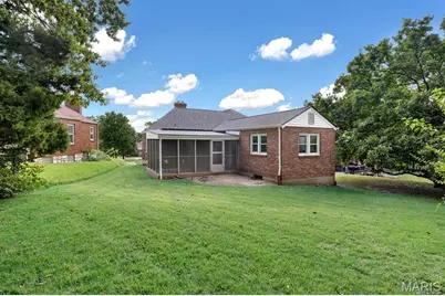 9256 Coral Drive, Affton, MO 63123 - Photo 13