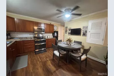 1475 Lisa Drive, Florissant, MO 63033 - Photo 11